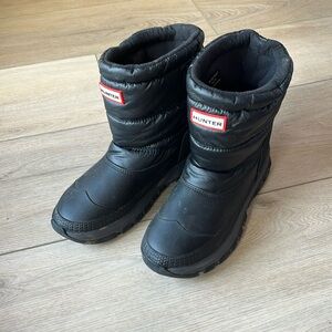 Women’s Hunter snow boots
